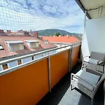 Zentrales City Apartment